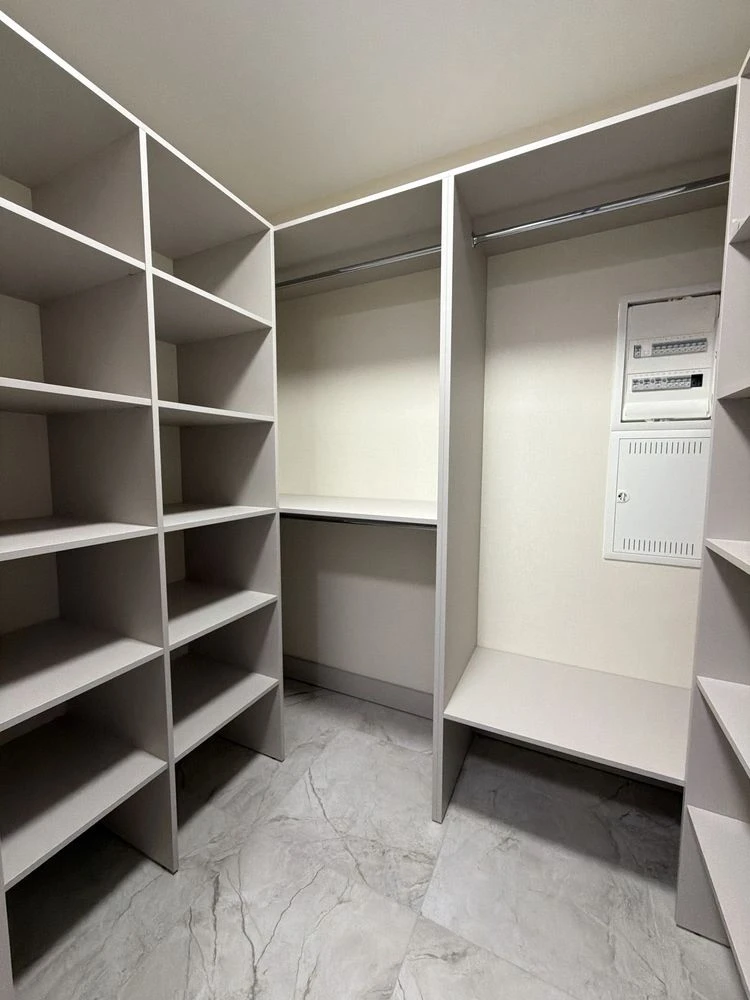 Sale / STUNNING 1-bedroom apartment / euro 2-bedroom / KRONA PARK 2 /