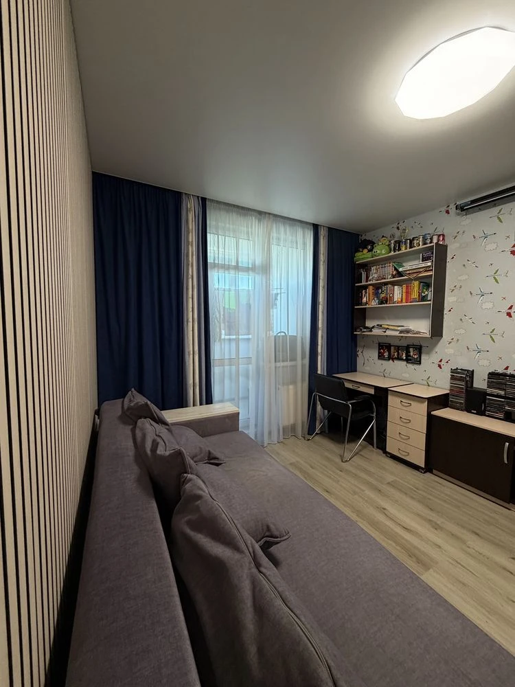 Sale of a 2-bedroom apartment in the "Lesovy Kvartal" residential complex.