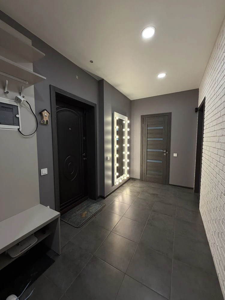 Sale of a 2-bedroom apartment in the "Lesovy Kvartal" residential complex.