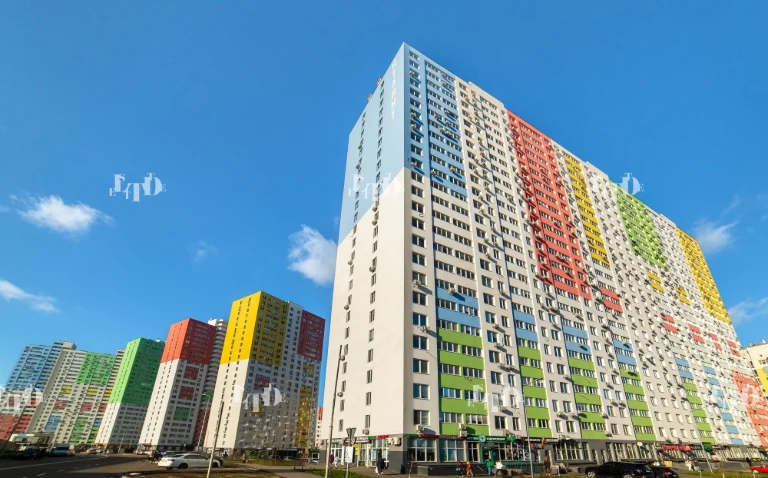 Продаж 2 кім. кв. з ремонтом в ЖК Атлант на Київській. Брова