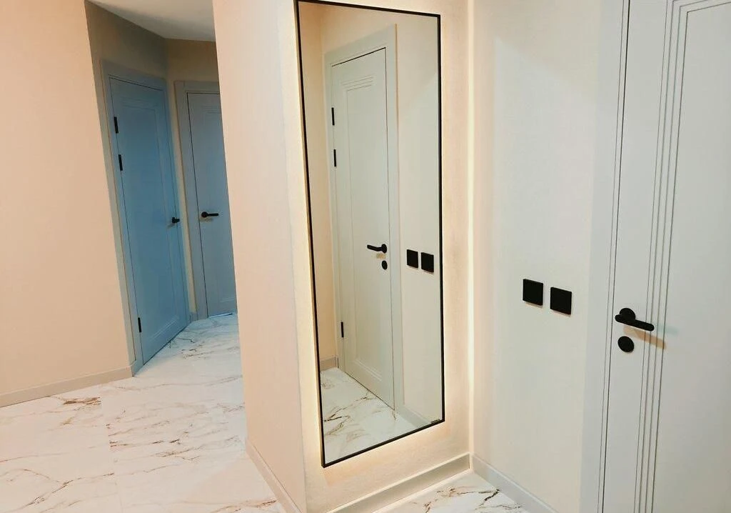Sale of 2-room apartment with renovation in the Atlant residential complex in Brova.