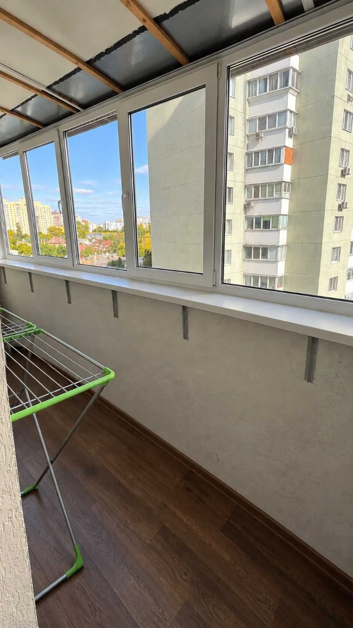 Sale of a 3-bedroom apartment. BROVAR, Yaroslav Mudroho 28