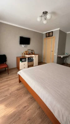 Sale of a 3-bedroom apartment. BROVAR, Yaroslav Mudroho 28