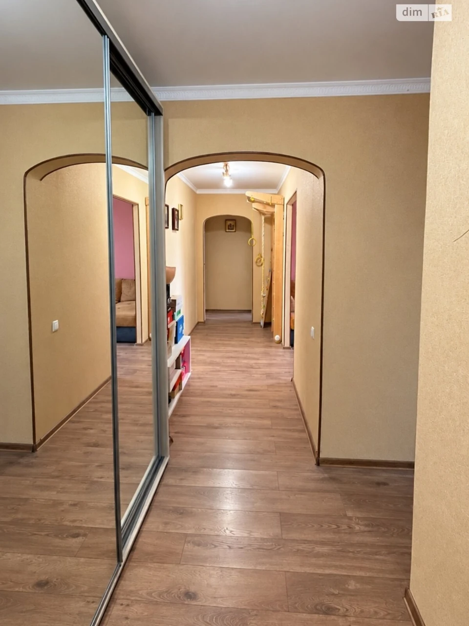 Apartment for Sale: Rozvylya