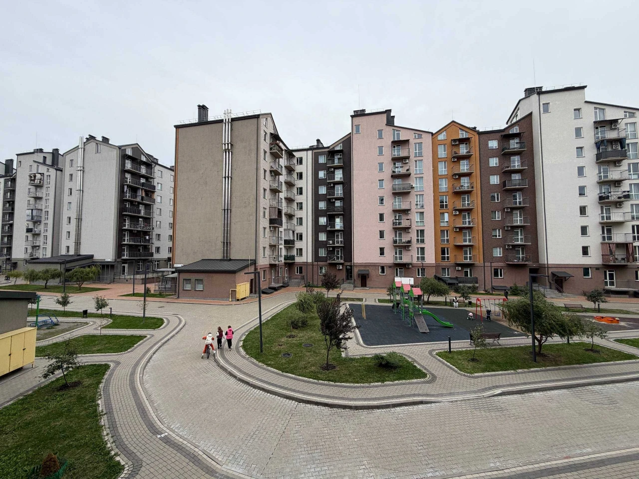 Продаж квартири в ЖК "Skandia", Героїв Крут 12, Бровари, 10 минут до м.