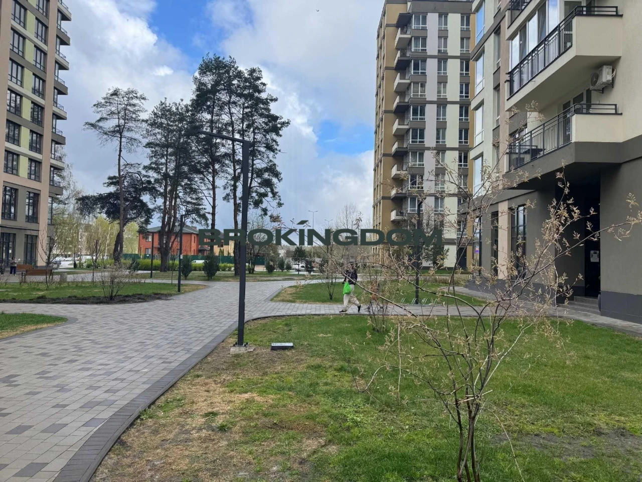 Продаю 2-кімнатну квартиру, ЖК «Крона Парк 2», Бровари