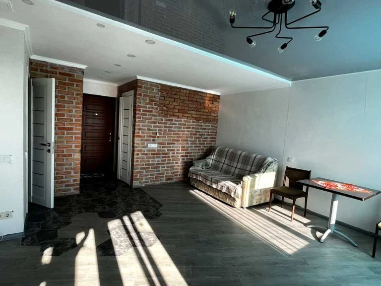 Apartment. Brovary, Sergyi Moskalenka st.