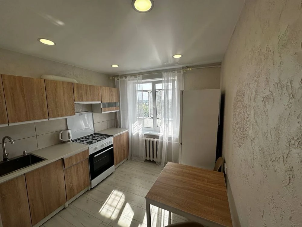 Продаж 1 кім квартири в центрі міста