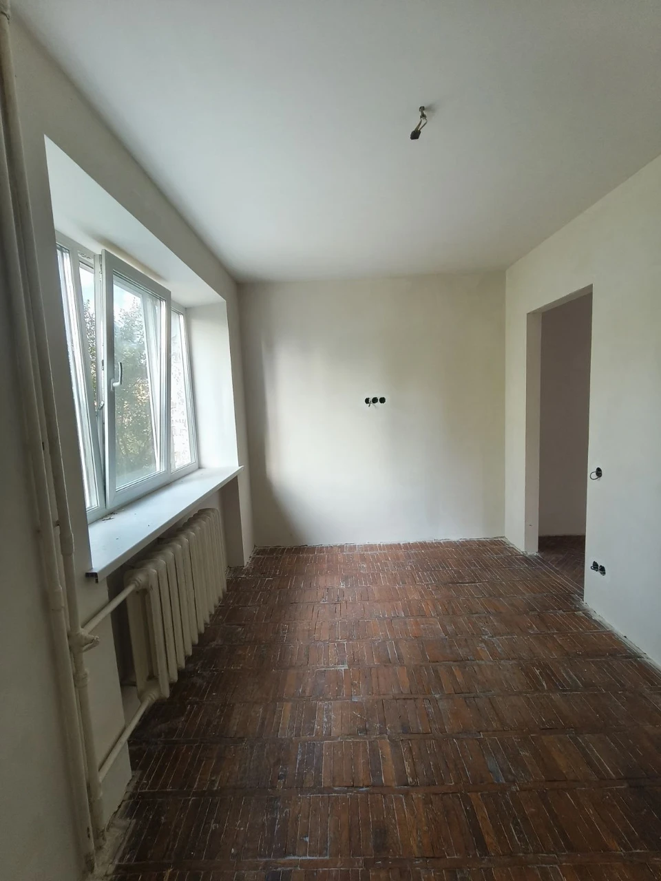 For Sale: 3-bedroom apartment in Brovary