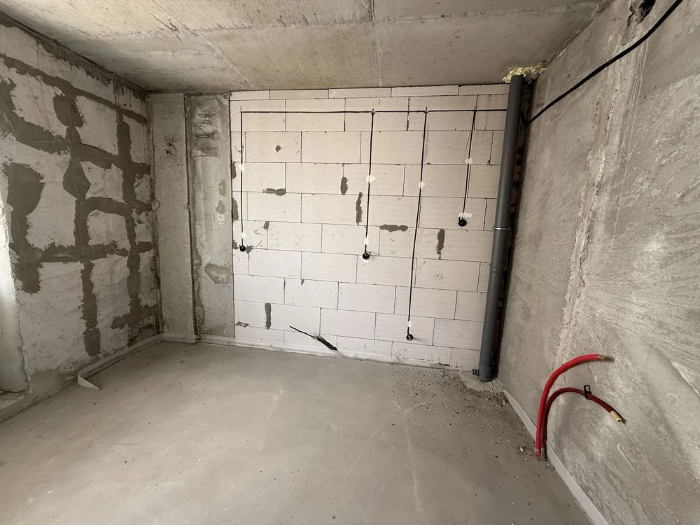 Urgent Sale! Two-bedroom apartment 73 m2 from owner -