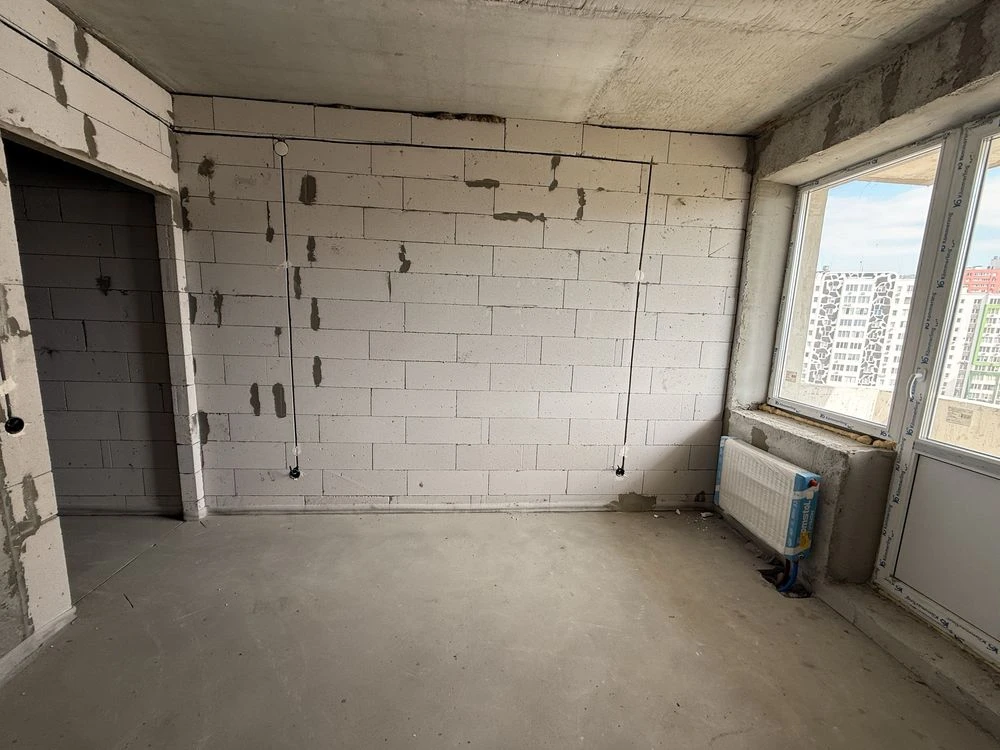 Urgent Sale! Two-bedroom apartment 73 m2 from owner -