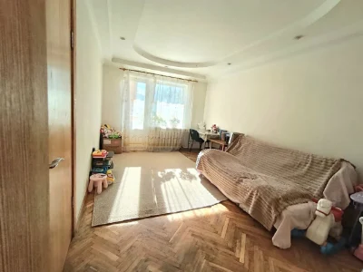 Продажа 3-комн. квартиры ул. Чорных Запорожцев (Короленка), г. Бровары