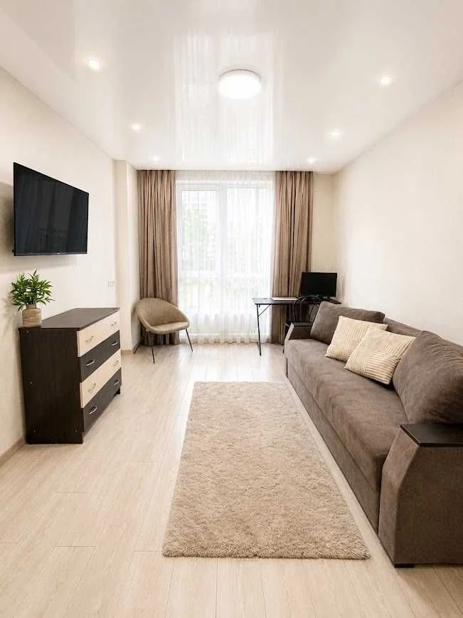 For Sale: Krona Park, 1-room apartment with renovation.