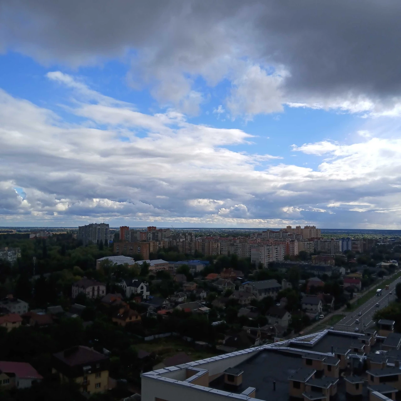 "Madison Gardens" - Spacious 2-bedroom apartment with a great view for sale