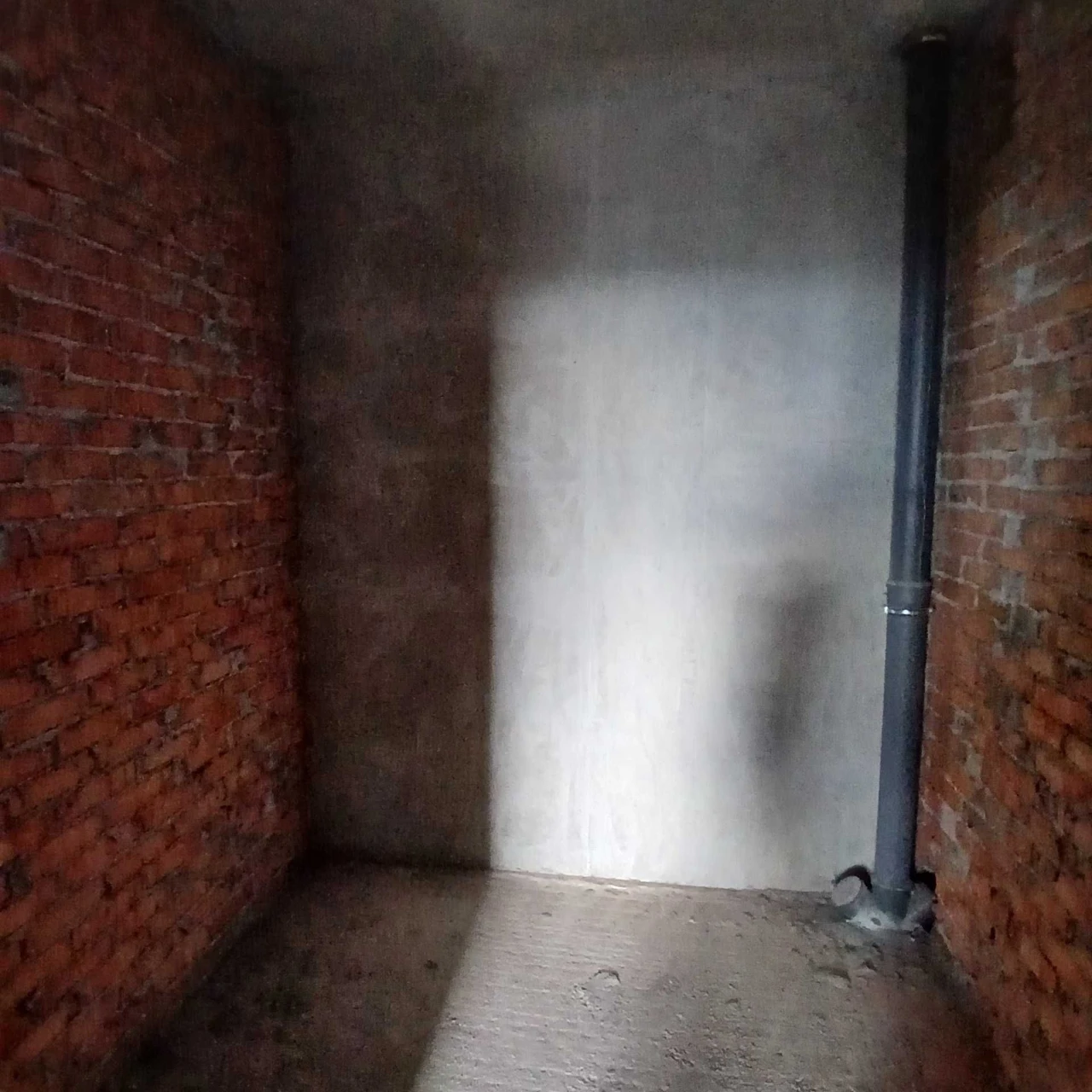 "Madison Gardens" - Spacious 2-bedroom apartment with a great view for sale