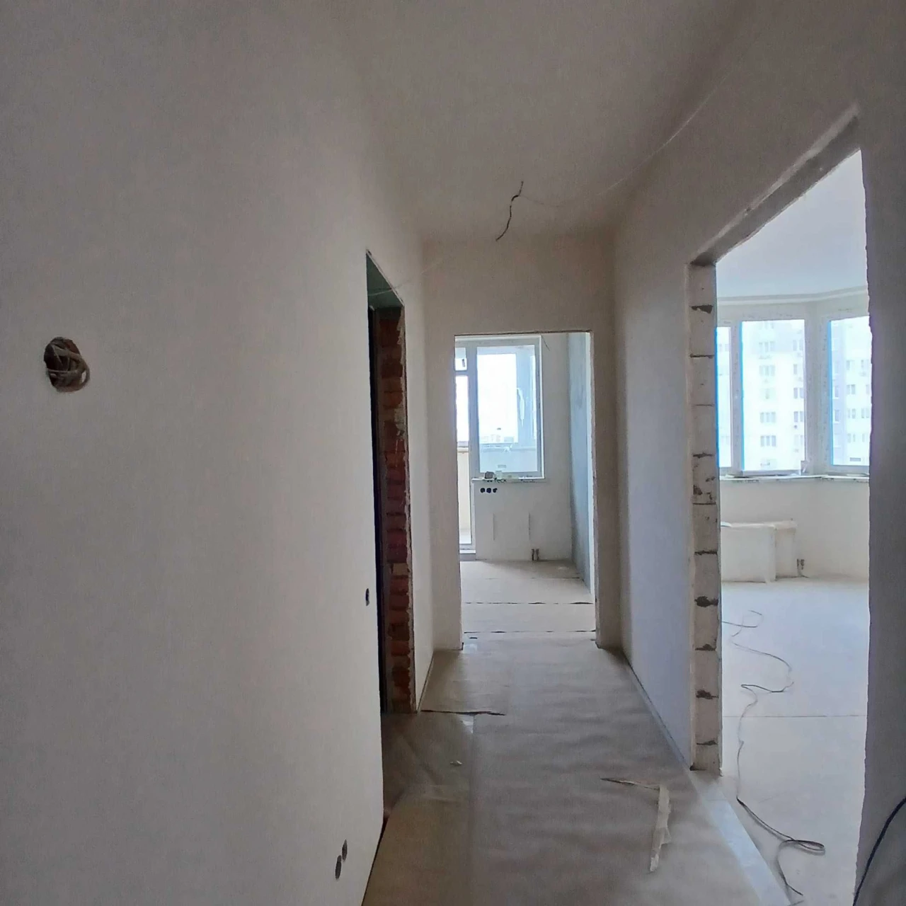 Sell a great view 1-bedroom apartment in the "Lesovy Kvartal" complex