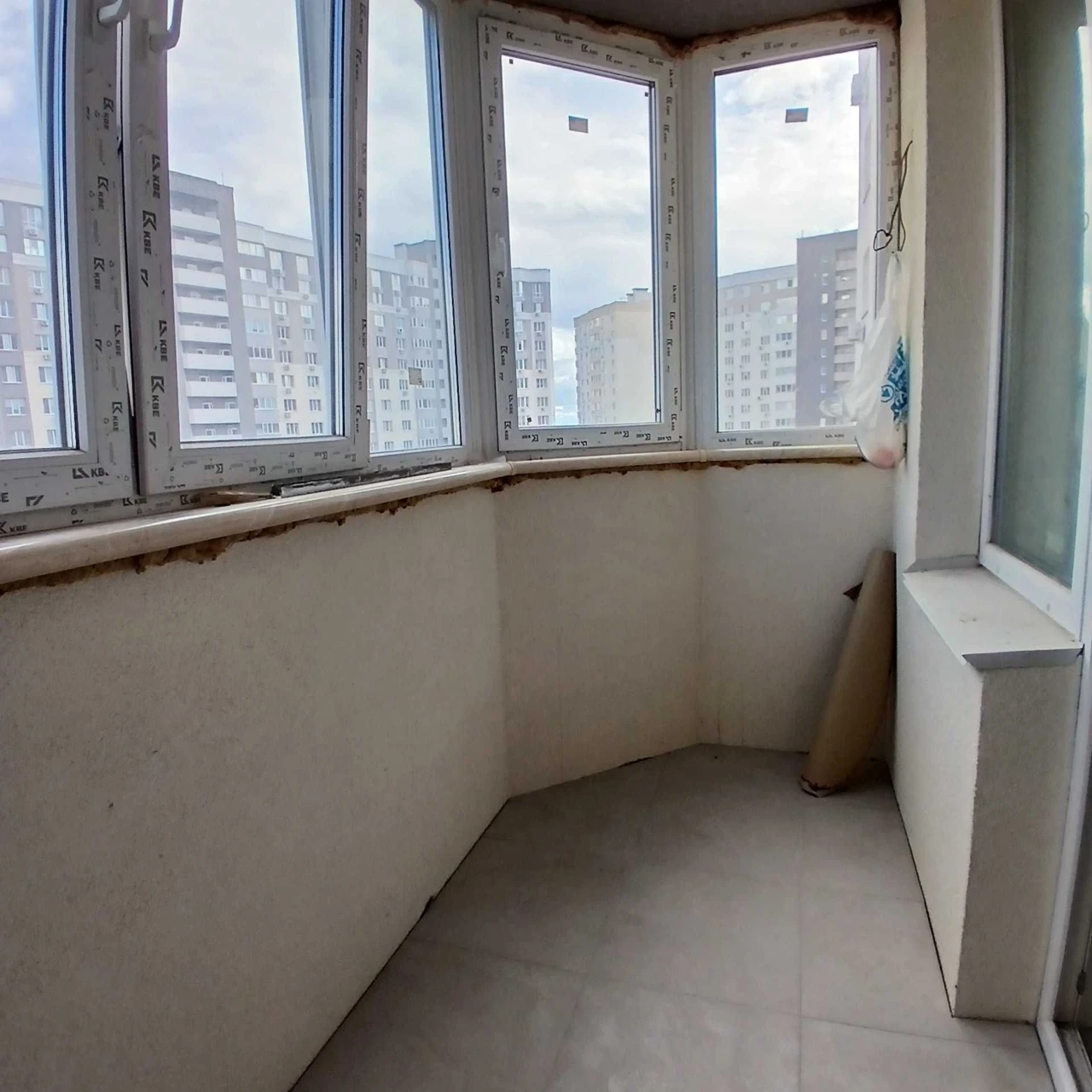 Sell a great view 1-bedroom apartment in the "Lesovy Kvartal" complex