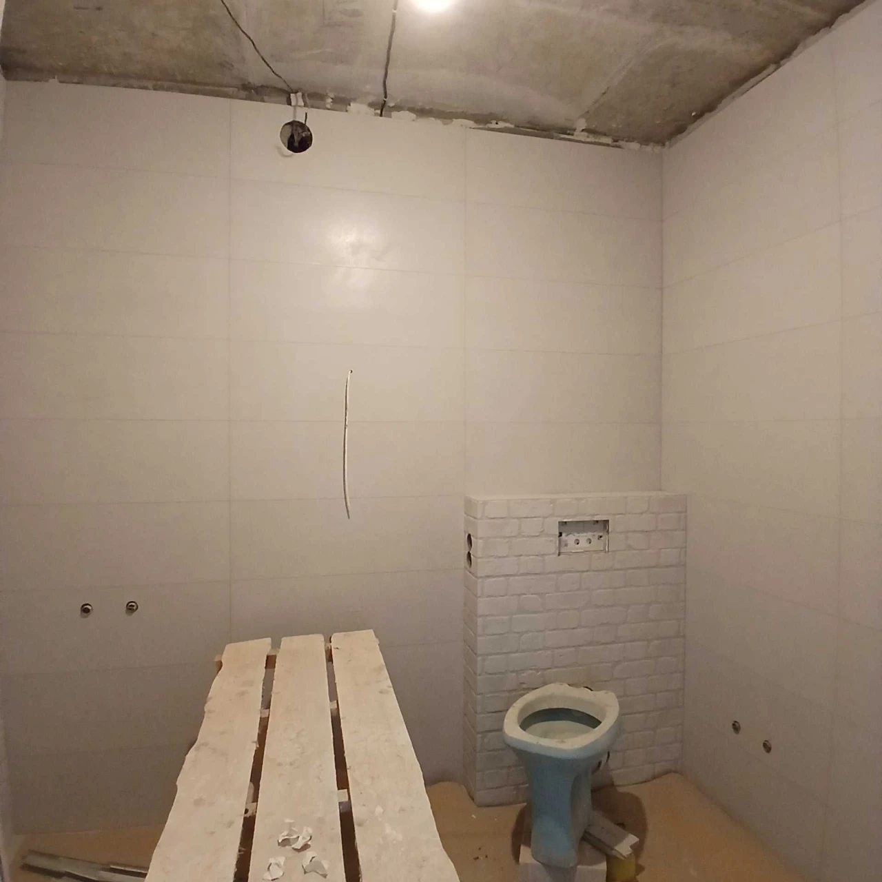 Sell a great view 1-bedroom apartment in the "Lesovy Kvartal" complex