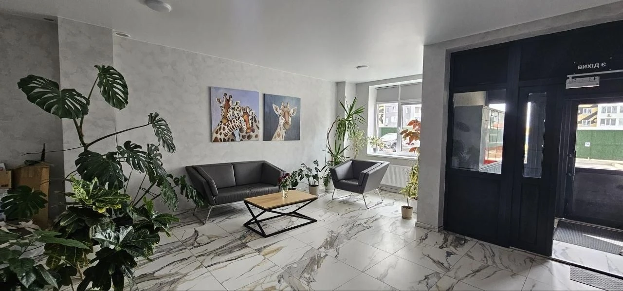 Sale of a 2-room apartment in the Savannah City residential complex, Chubynського, Brova