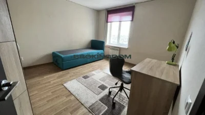 Продам 2-кімнатну квартиру Грушевського 27, генератор