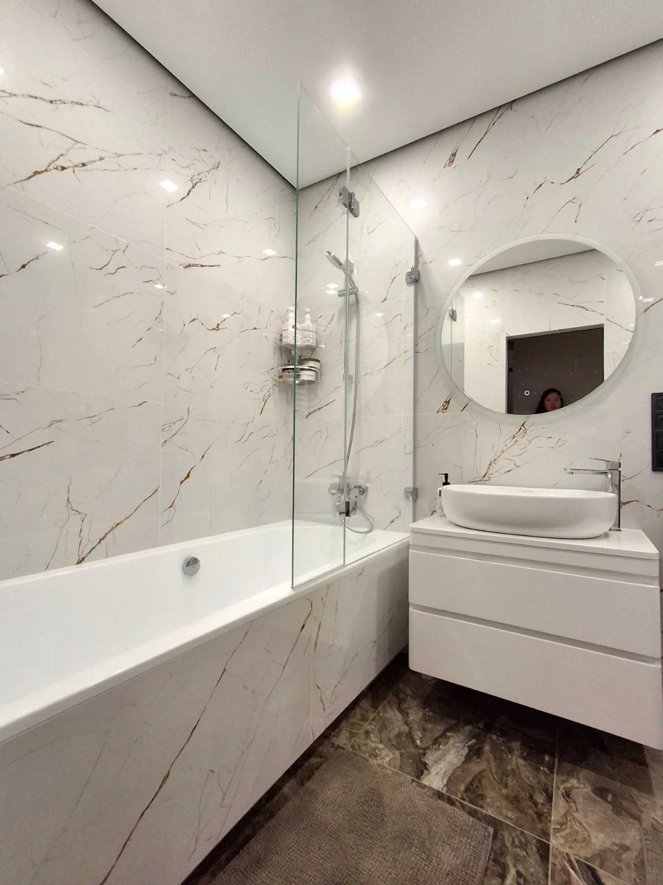2 room apartment, 83.68/35.2/24.7 sq m, Brovary, Soborna Street, 23. Krona Park 2 residential complex. Floor 10/14.