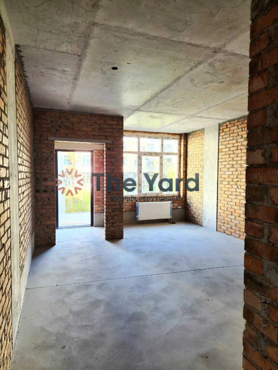 Sale of a 2-bedroom apartment with a terrace in the Lavandovy residential complex, Zhod street