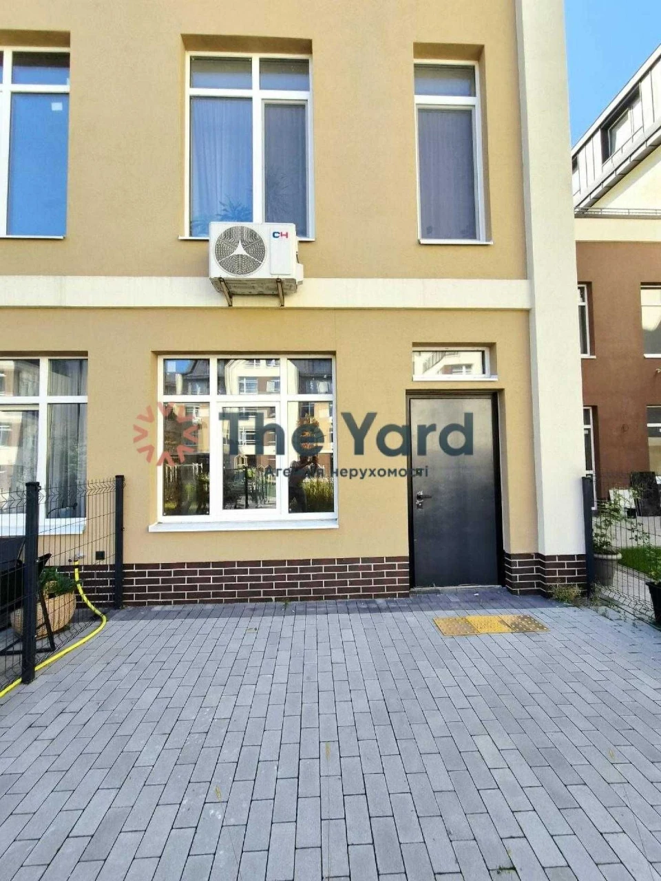 Sale of a 2-bedroom apartment with a terrace in the Lavandovy residential complex, Zhod street