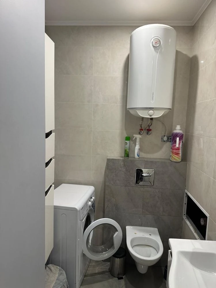 Sale of a 3-room apartment 84 sq m in the Forest Quarter