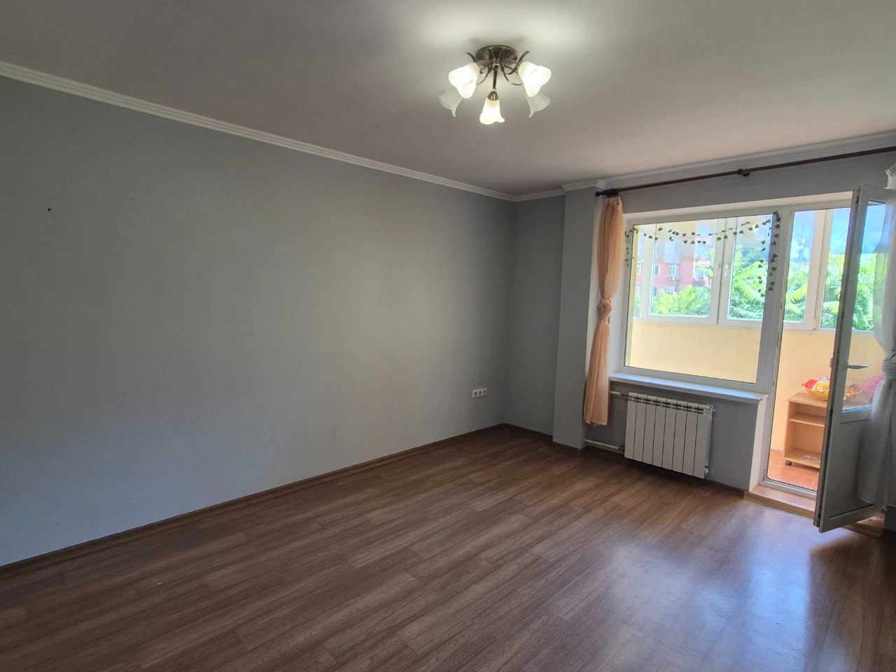 Продам 2к квартиру по вул. Грушевського м. Бровари
