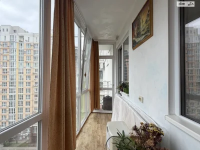 Продаж Квартира Масив