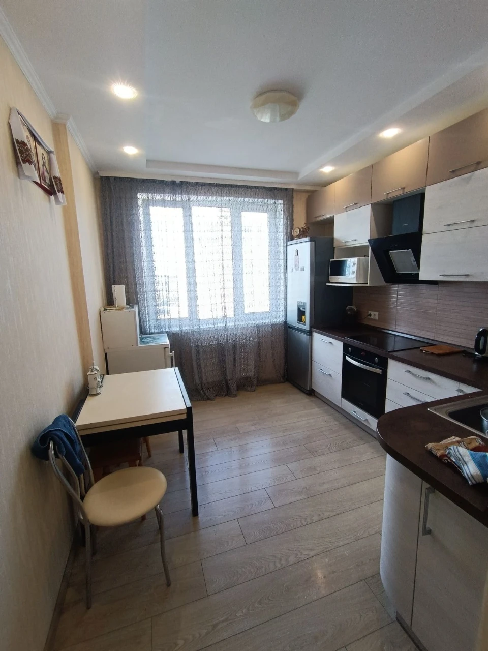 Продам 2-кімнатну квартиру в ЖК "Лісовий квартал", вул. Київська, 245