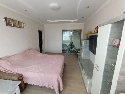 Продам 2-кімнатну квартиру в ЖК "Лісовий квартал", вул. Київська, 245