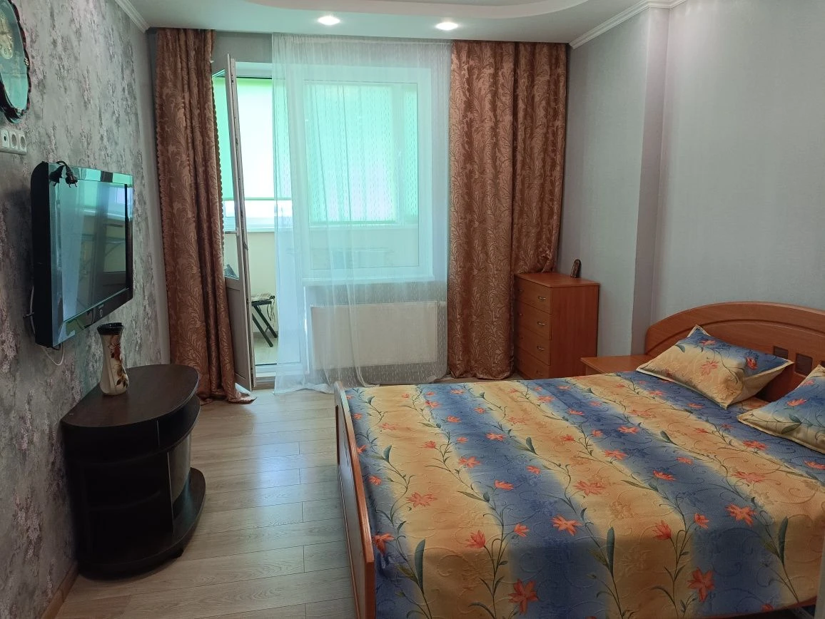 Продам 2-кімнатну квартиру в ЖК "Лісовий квартал", вул. Київська, 245