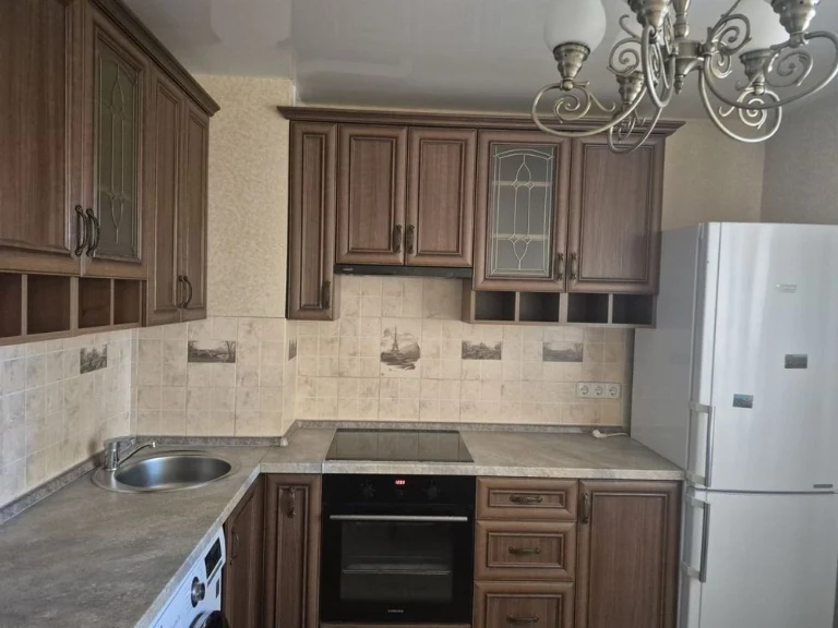 Good 1-room apartment for sale in a new building near the Terminal!