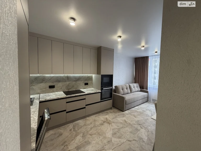 Apartment for Sale: Massiv