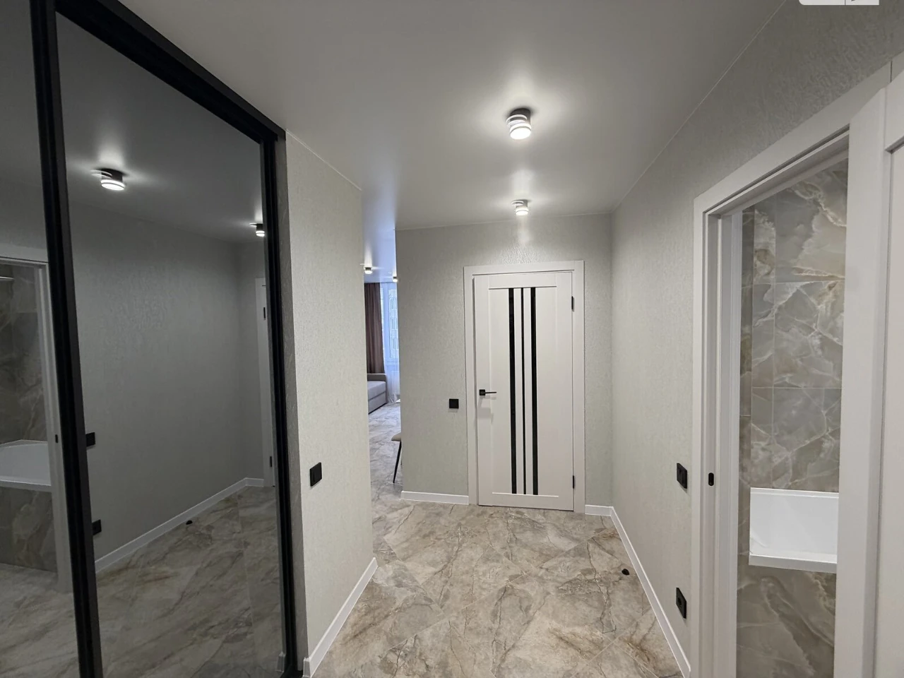 Apartment for Sale: Massiv