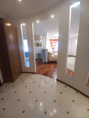 2-bedroom apartment for sale on Simon Petliura Street 21