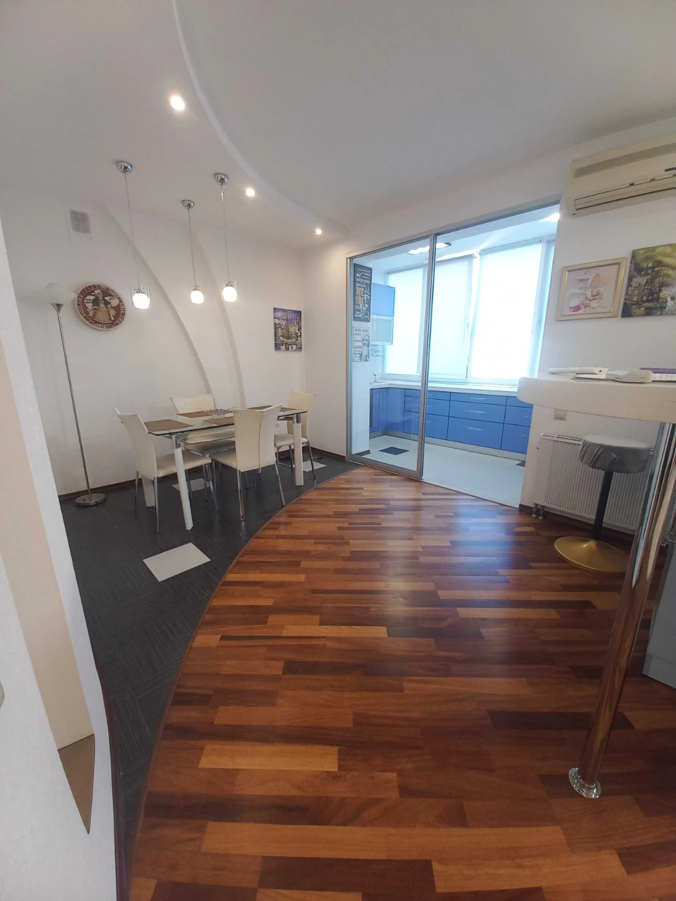 2-bedroom apartment for sale on Simon Petliura Street 21