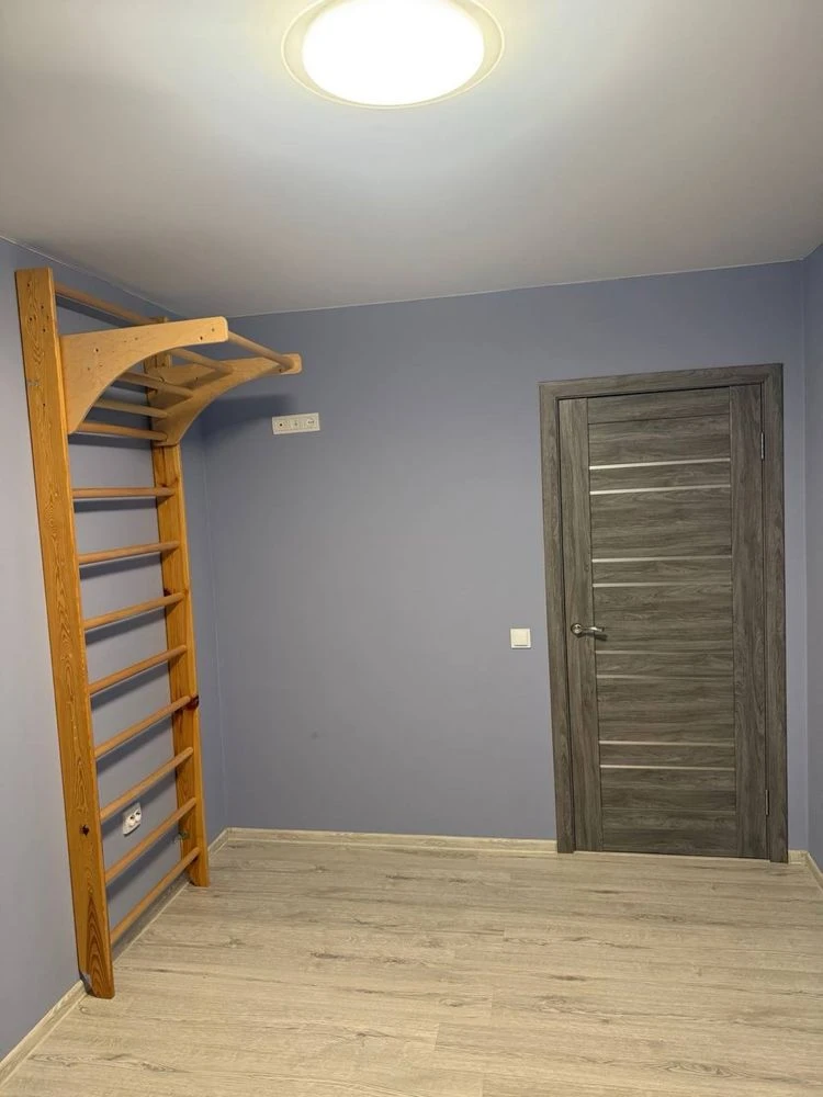 Продаж 2 к квартири з ремонтом в ЖК Атлант