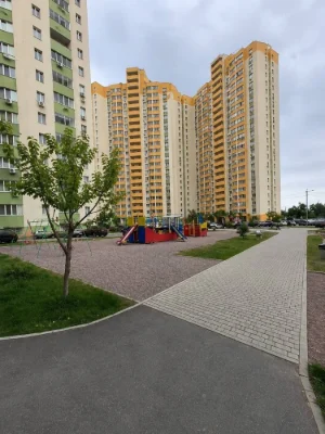 Продам квартиру з сучасним ремонтом! Бровари! Держпрограми!