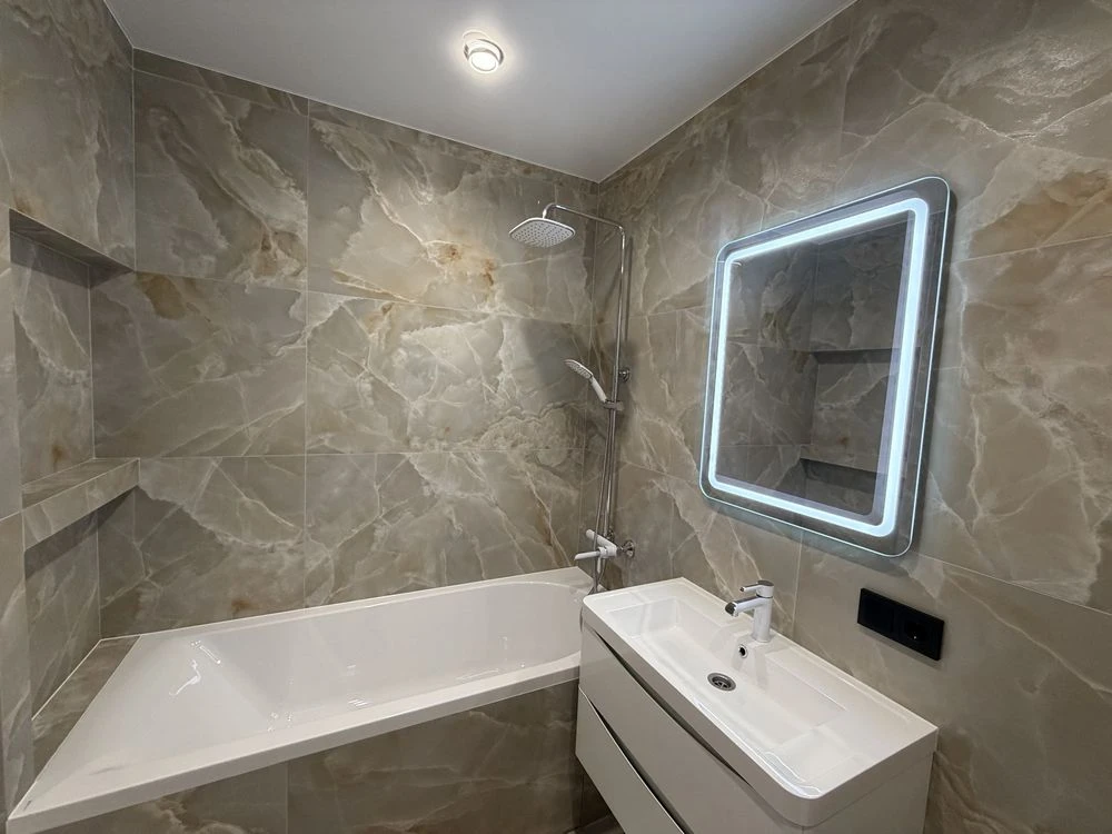 Sale of a new apartment "Atlant" in the city center