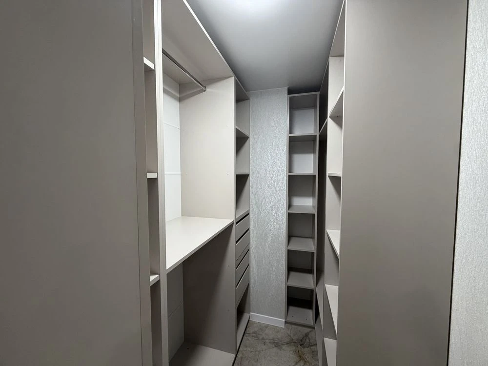 Sale of a new apartment "Atlant" in the city center