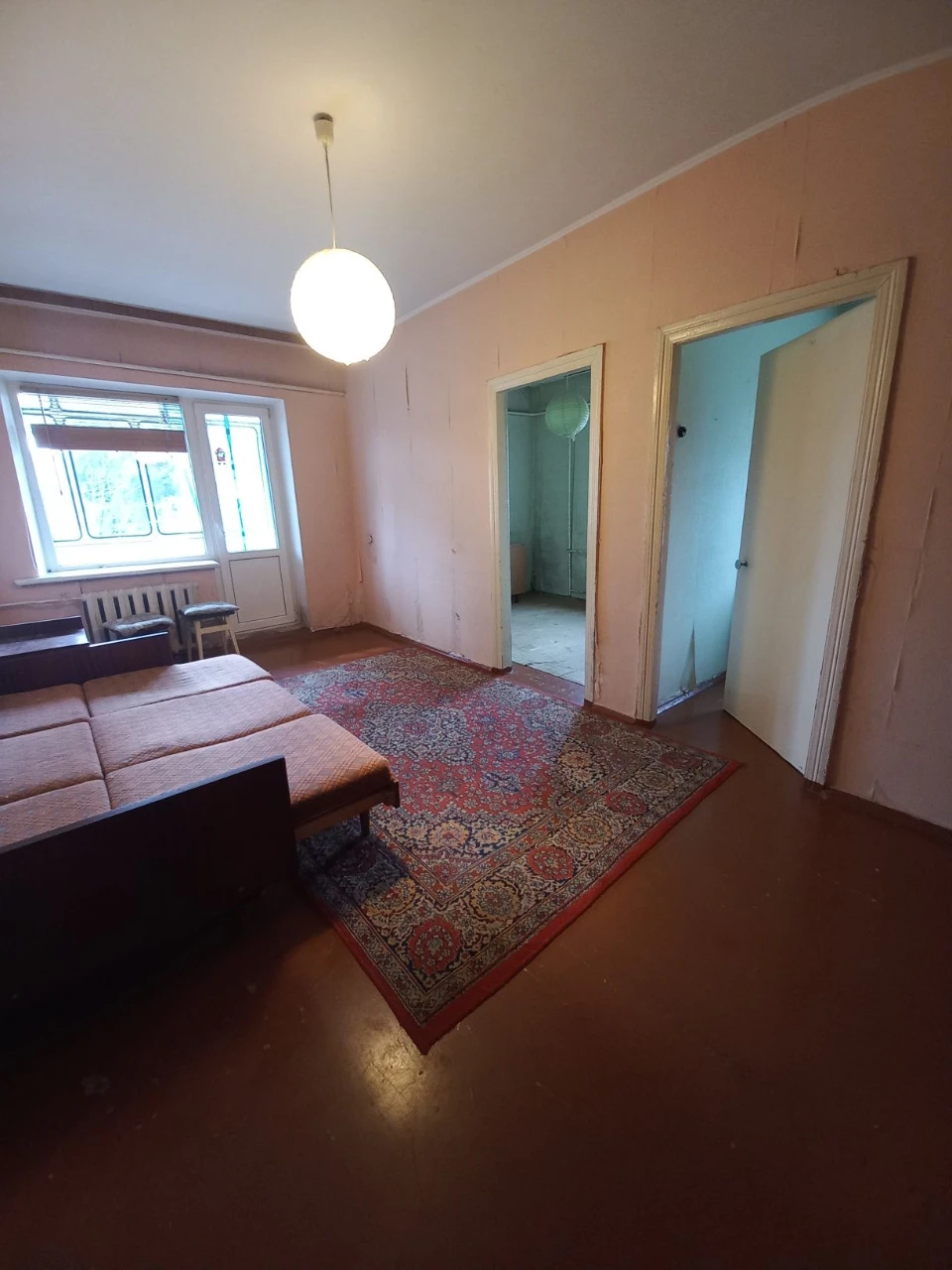 Sale of 3-room apartment, Obolenska Street