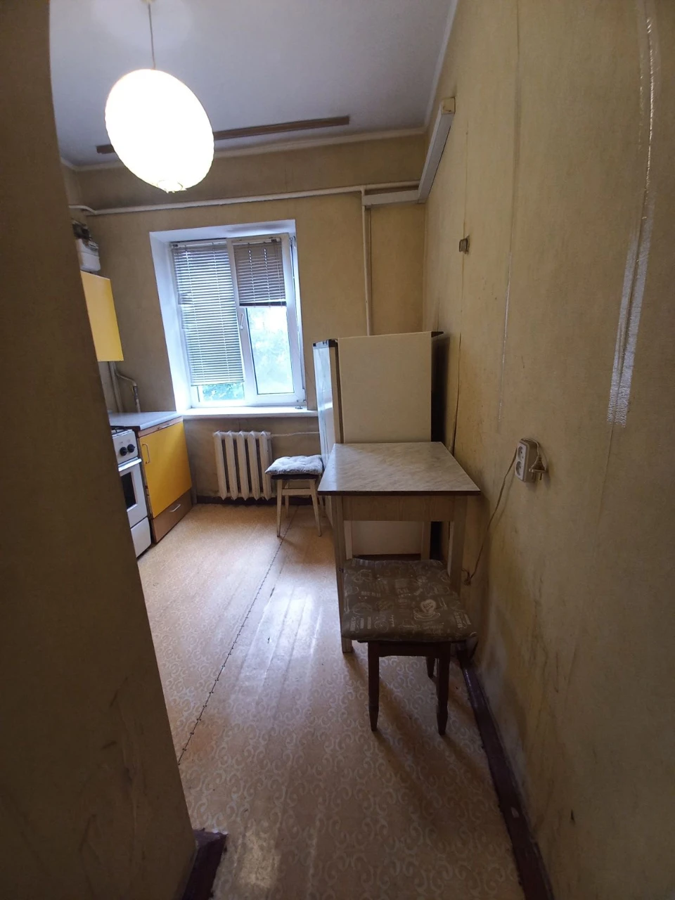 Sale of 3-room apartment, Obolenska Street