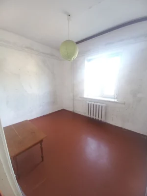 Sale of 3-room apartment, Obolenska Street