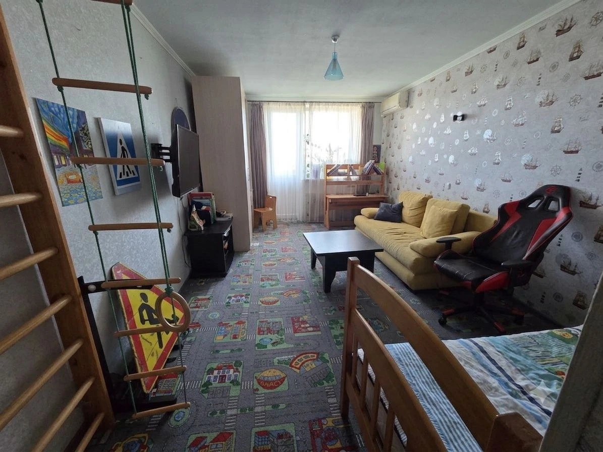 Sale of a 3-room apartment in Brovary, Sport Dispensary, Шевченко
