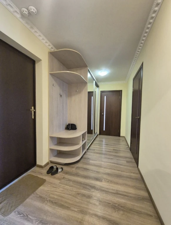 Продаж 2 к квартири вул Петлюри 36