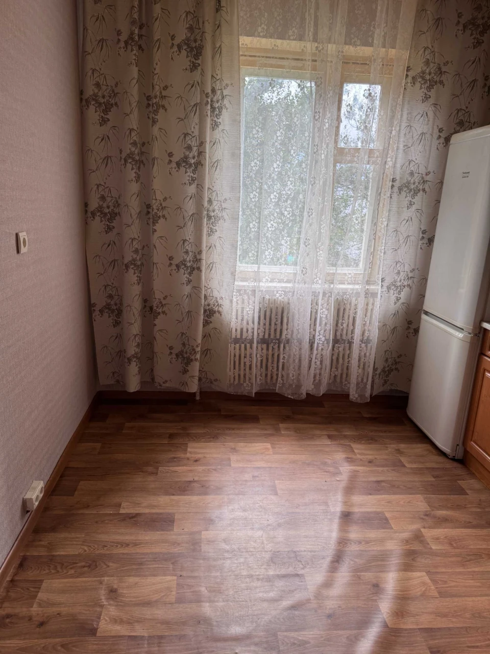 For Sale: 2-room apartment in Brovary, вул. Chornih Zaporoztsev 70