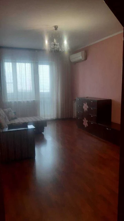 Продам 1-к квартиру в Броварах на Симона Петлюри