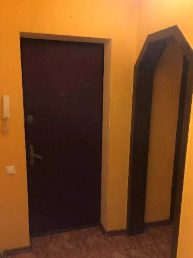 Продам 1-к квартиру в Броварах на Симона Петлюри